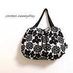 黒白Flower柄　シンプルトート
