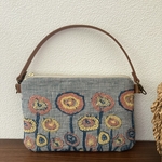 sale♡ミナペルホネン お花のpathとchouchoで作成しました持ち手付きポーチです
