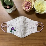 大きいサイズ　ベージュ×ラベンダー　紫　花　レース　ワンポイント　刺繍　パープル　