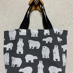 シロクマ柄 黒色 トートバッグ