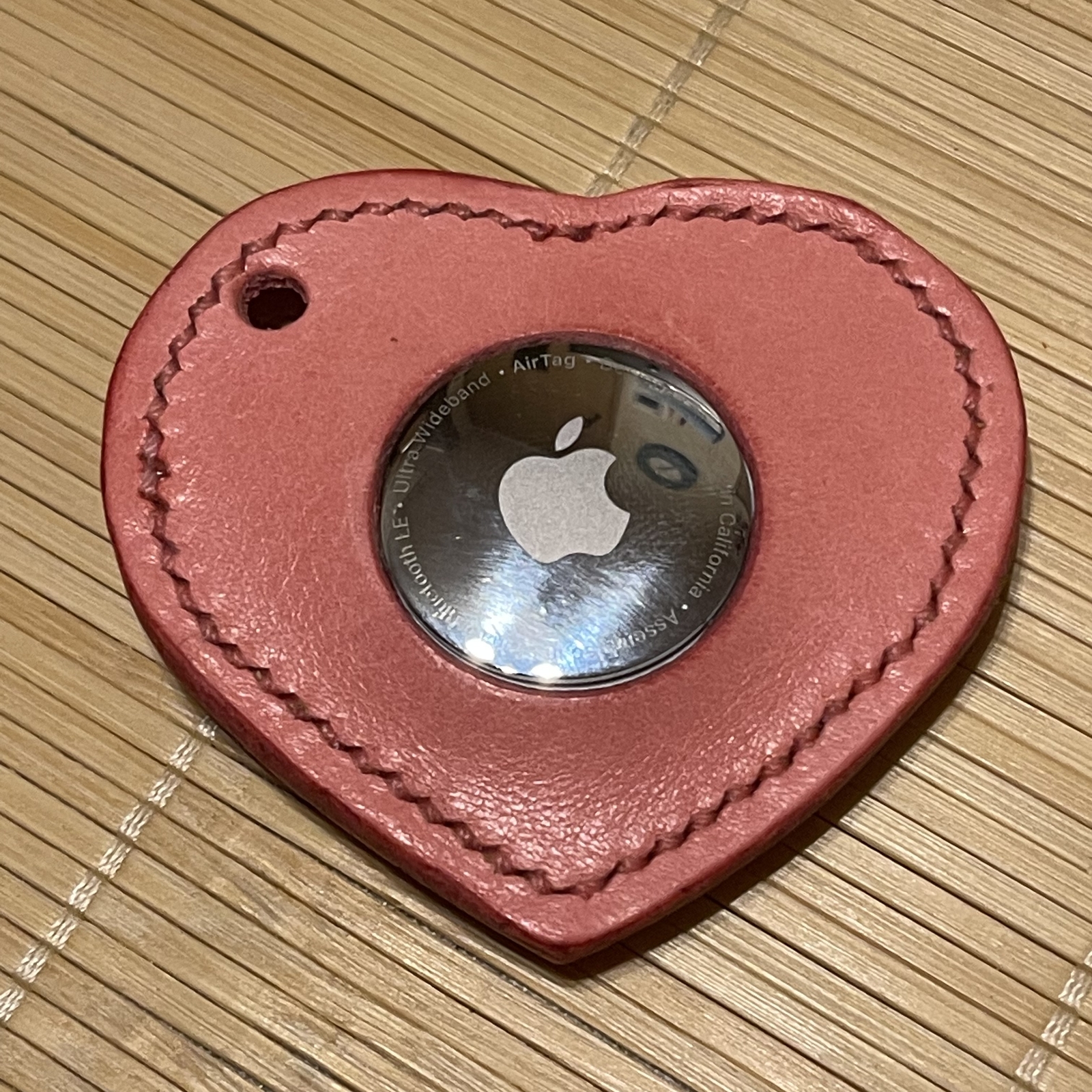 可愛いハート型のairtagレザーケース オーダー可能 type2 - Original