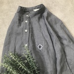 New:リネン100%ワンポイント刺繍のゆとりブラウス