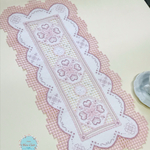 『furka****さま専用ページ』ハーダンガー刺繍のテーブルセンター(Original work No.53)