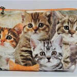 再x3販｝猫柄　ポーチ