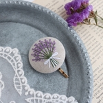 癒されラベンダーの刺繍ポニーフック