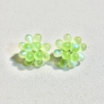 【訳あり品】つぶつぶお花の耳飾り  【マットマスカット】ピアス イヤリング