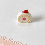 ミニチュア☆いちごロールケーキ