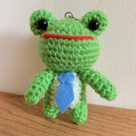 お父さんカエル🐸キーホルダー×ネクタイ(水色)