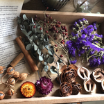 深さ5㌢箱に♡花材ドライフラワーand木の実BOX