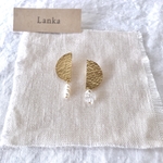 三日月アシンメトリーピアス