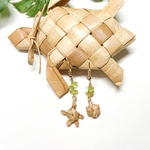 Honu＆Pua ラウハラピアス(イヤリングに変更可) Lealeaシリーズ / 天然素材のラウハラを使った【１点もの】