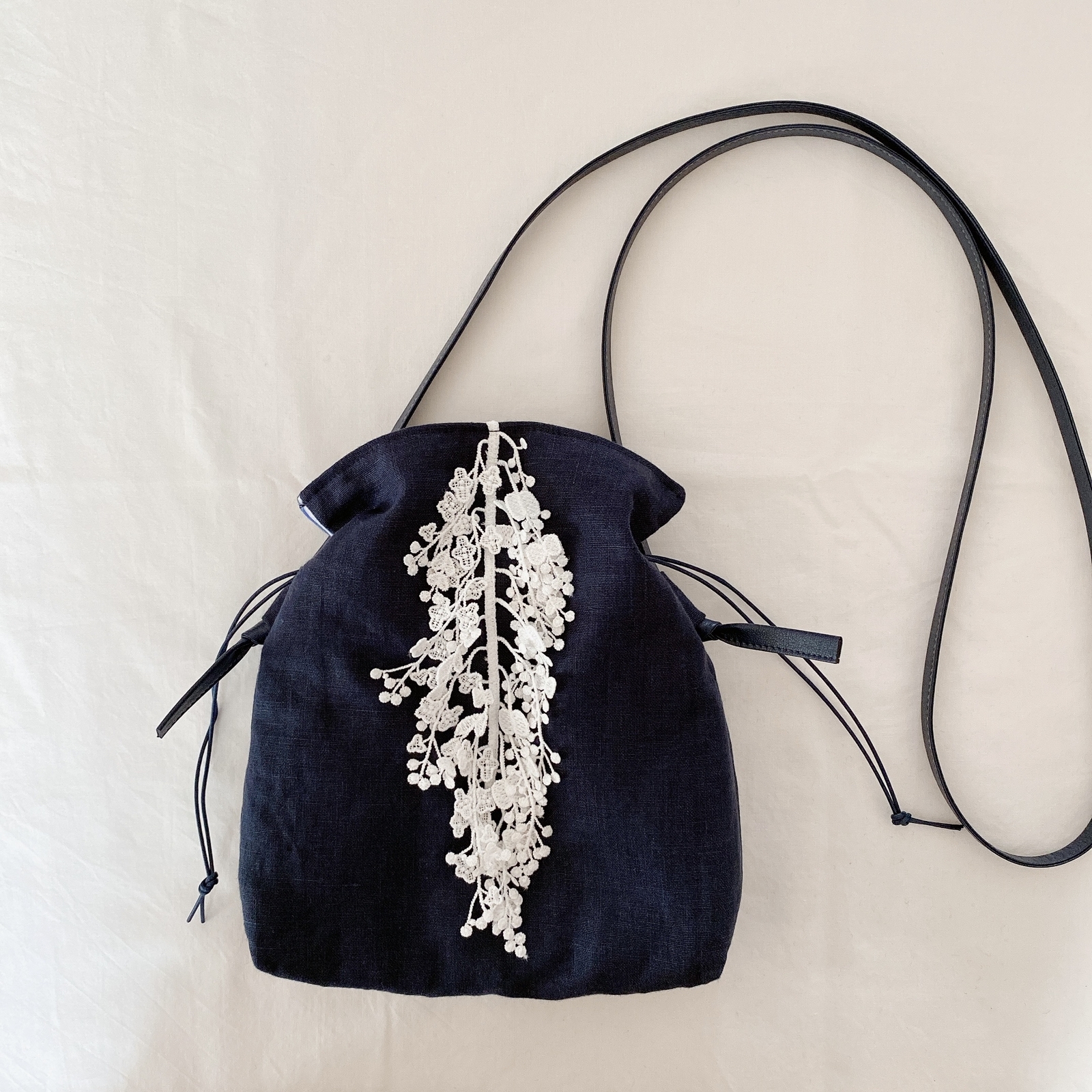 エアリーポシェット - バッグ・財布・小物の人気通販 | minne