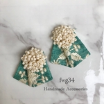 つぶつぶビーズ×刺繍リボン　イヤリング/ピアス