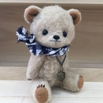 ハンドメイド小さなテディベア風クマぬいぐるみ🧸