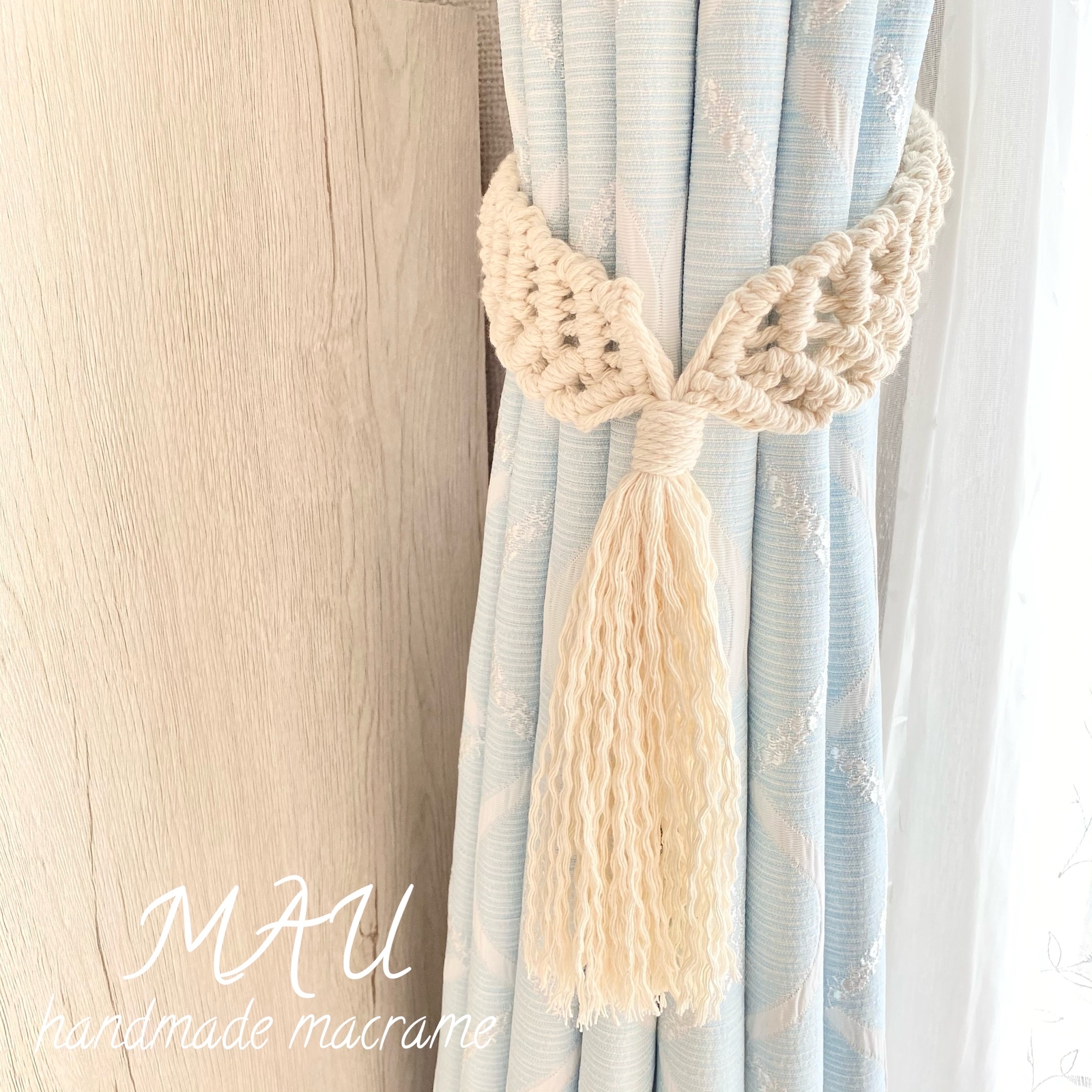 8535974様オーダー品》刺繍糸ハートマクラメ編みピアス - MAU