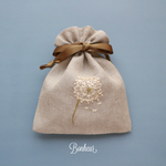 手刺繍巾着ポーチ ❁ タンポポの綿毛