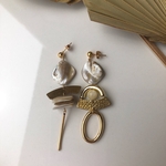 シェル　大振り　アシンメトリーピアス / イヤリング /   サージカルステンレス　＊  大振り　夏ピアス　シェル　貝殻　アシンメトリー　真鍮　ロングピアス