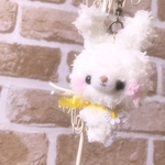 送料無料★あみぐるみ★うさぎちゃんのキーホルダー