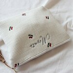M　ふわふわさくらんぼ刺繍の名入れポーチ🍒（おむつポーチ）