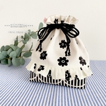 new cloth‪🌟ふりふりෆ‪フリル付き【monotone北欧風巾着】【コップ袋】❁︎花柄×もくもくストライプ❁︎（ほんのりくすみピンクの内布付♡）