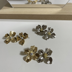 import コンビフラワーピアス