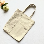くったり 綿麻 帆布 の A4 トートバッグ   可愛い 小花柄(パープル) の ほっこり お散歩バッグ