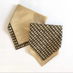 香ばしい珈琲豆のハンカチスタイ 