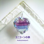 縞々フローライト♥ハートペンダント（ワイヤージュエリー☆ワイヤーアクセサリー☆ワイヤーラッピング天然石ネックレス☆KuthumistyleⓇ☆クツミスタイル）