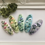野の花の刺繍パッチンどめ(オーバル)＊受注制作＊