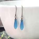 Luna.チェコダガーのシンプルピアス☆カプリブル