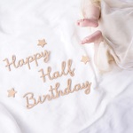 W002【 Happy Birthday + Star ✩ / TypeA 】 木製 レターバナー バースデーフォト アイテム Natural