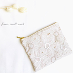 刺繍レースのminiポーチ☆ピンクベージュ