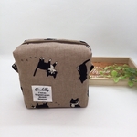 しかくいポーチ　スクエアポーチ　マチ付きポーチ　ファスナーポーチ　コスメポーチ　除菌グッズ ＊ハチワレねこ＊ねこ＊モカ＊はちわれ＊