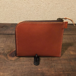 L字ファスナーの財布「jippa milano」