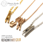 イニシャルネックレス