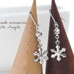 +angelo+雪の結晶とラインストーンのピアス(p-001)S★クリスマス