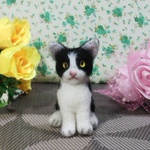はちわれ猫ちゃんのストラップ