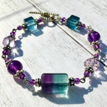 再販 マルチカラーフローライトのブレスレット アメジスト カレンシルバー バリシルバー パープル 天然石