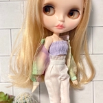 ブライス　洋服　アウトフィット　オーロラシアーシャツスタイル