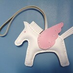 天馬ペガサスのバックチャーム　白とパステルピンク