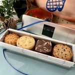 父の日にも　クッキー缶スリム