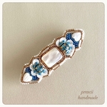 ビーズ刺繍ブローチ　Aqua