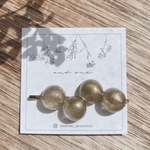 ponpon pin/ gold