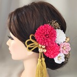 ピンク髪飾り、成人式.結婚式、和装髪飾り、振袖、つまみ細工、卒業式、髪飾り