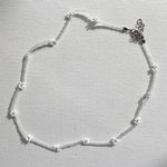 ビーズネックレス white
