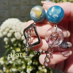 ブルーマーブル⚓アシンメトリーアクセ⭐オーロラが反射して可愛いです♡"