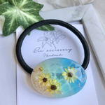 【今だけ送料無料】.*･ﾟミニひまわり×海(青) レジン ヘアゴム  O_3.ﾟ･*.
