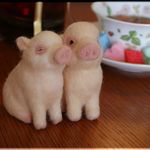 羊毛フェルト　ブタ　カップル　ミニブタ