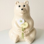 【しろくま貯金箱】ガーベラの花束モチーフ