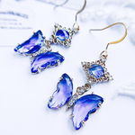 mystic blue キラキラガラスの蝶　ピアス/イヤリング